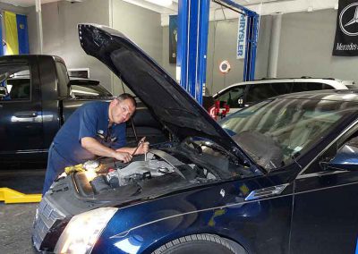 car-repair-shop-boca-raton-car-mechanic
