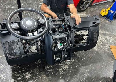 car-repair-shop-boca-raton-dashboard-min